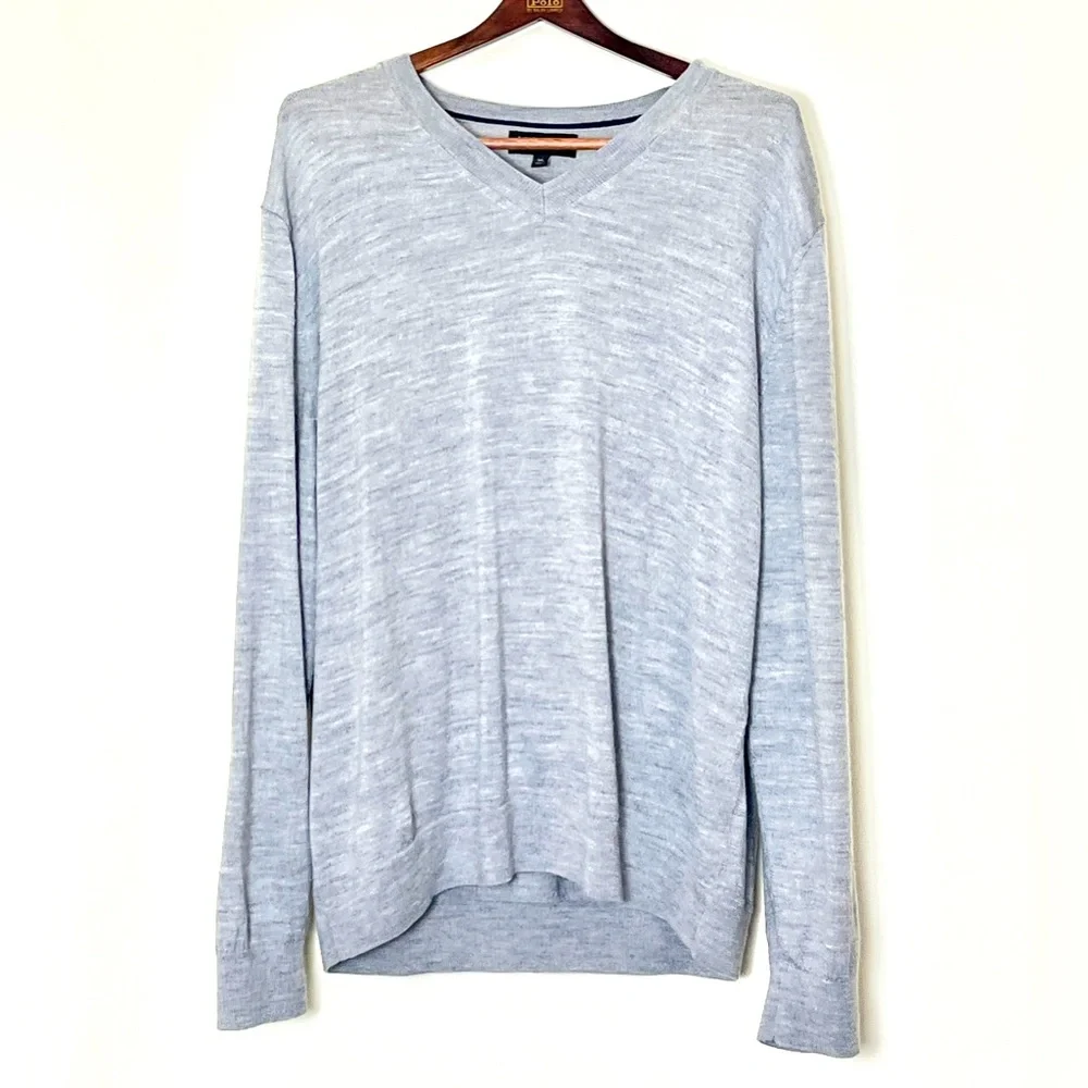 Banana Republic Sweater Men’s XL Gray 100% Merino Wool Preppy Office‎ Date Night